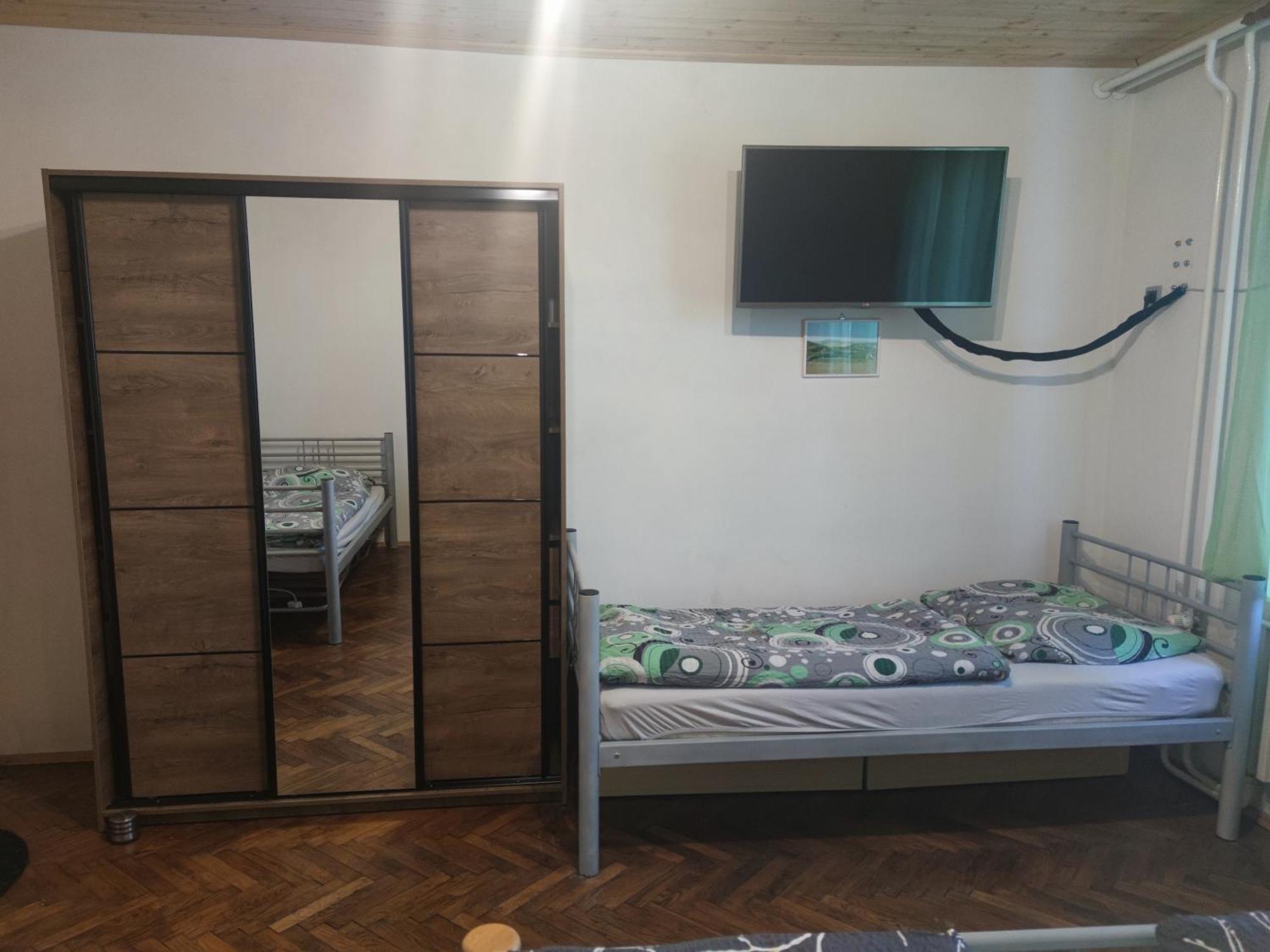 Apartman Modre Z Nebe Němčičky エクステリア 写真